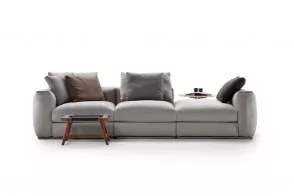 Louis Small Modular Sofa I Meridiani I Casa Design Group