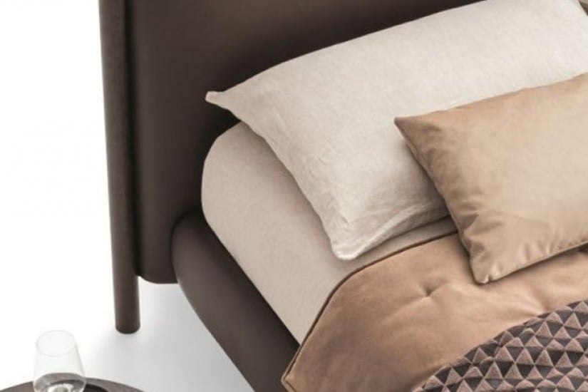 Long bed pillow -  Italia